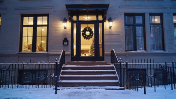 Philadelphia Airbnb Thumbnail Swaps for Holiday Search Visibility in Winter