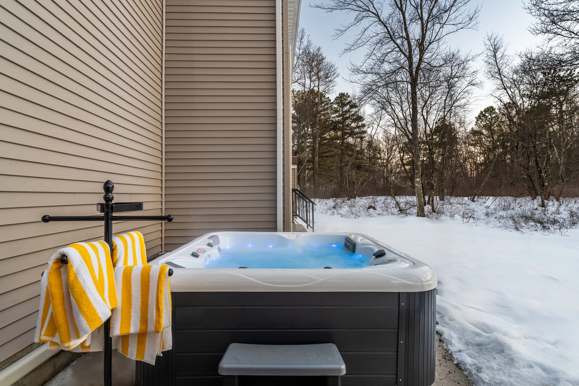 Airbnb Photography Project in Long Pond PA | Alpine Serenity Lodge