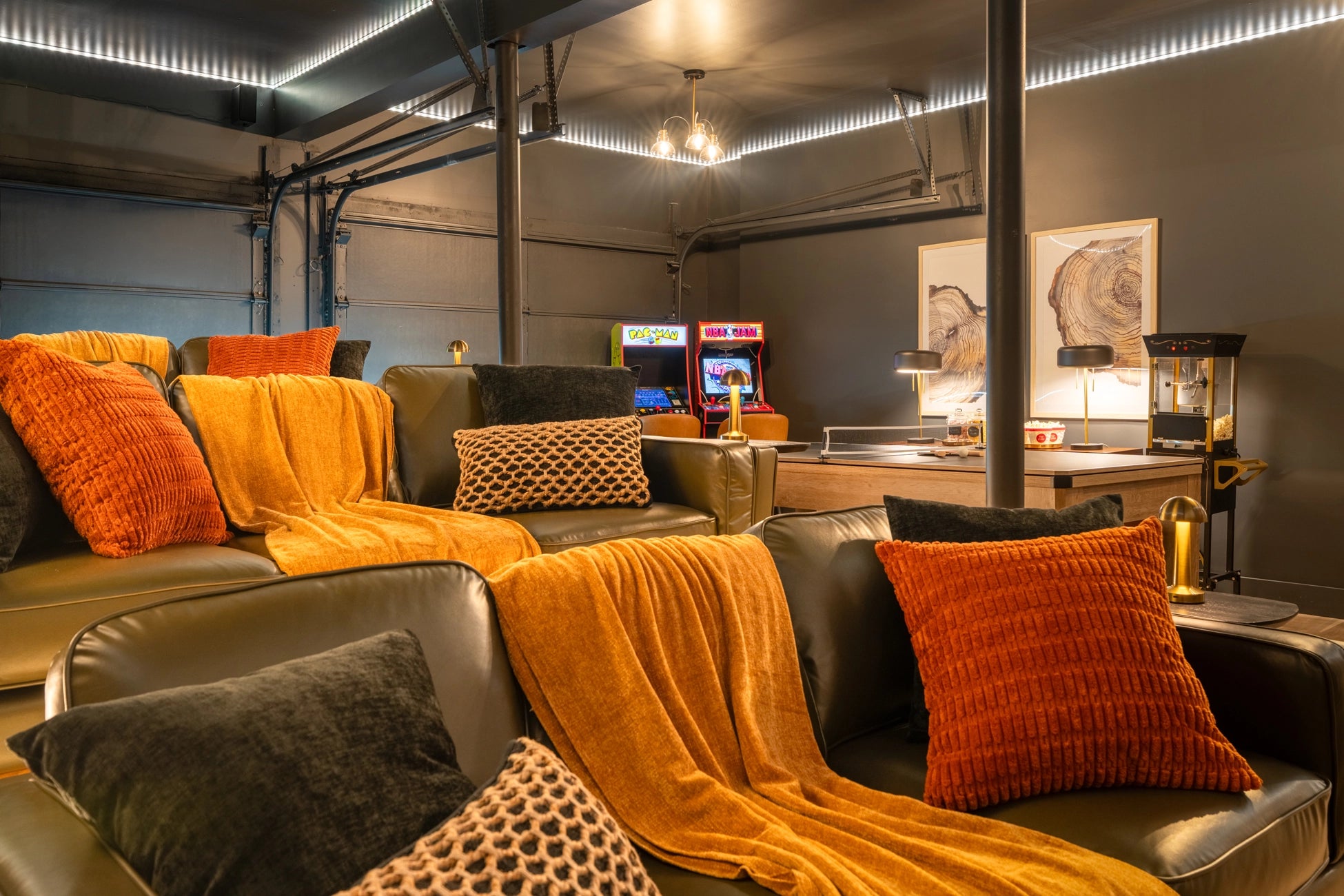 Airbnb Photography Project in Long Pond PA | Alpine Serenity Lodge