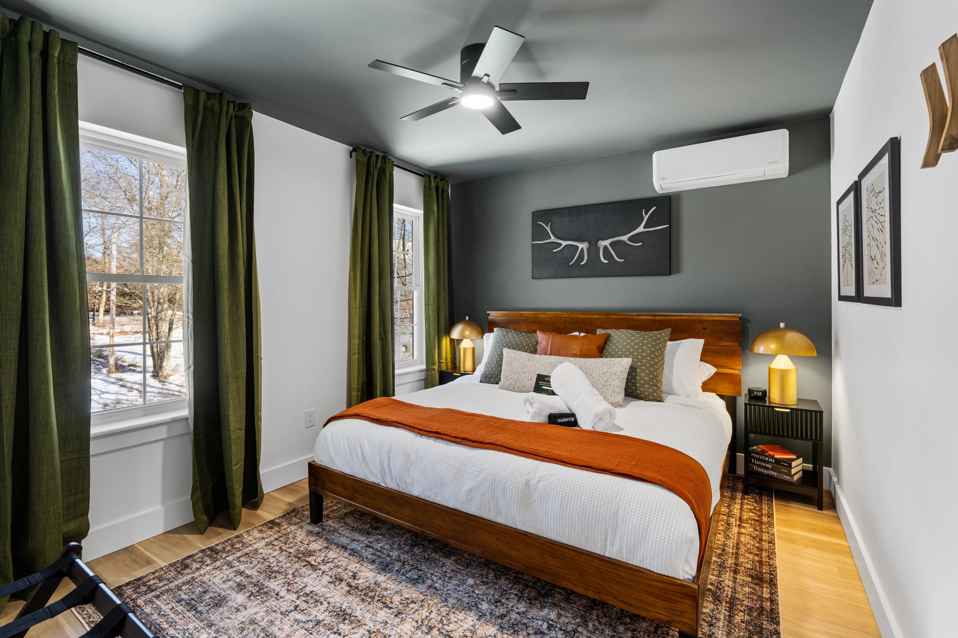 Airbnb Photography Project in Long Pond PA | Alpine Serenity Lodge