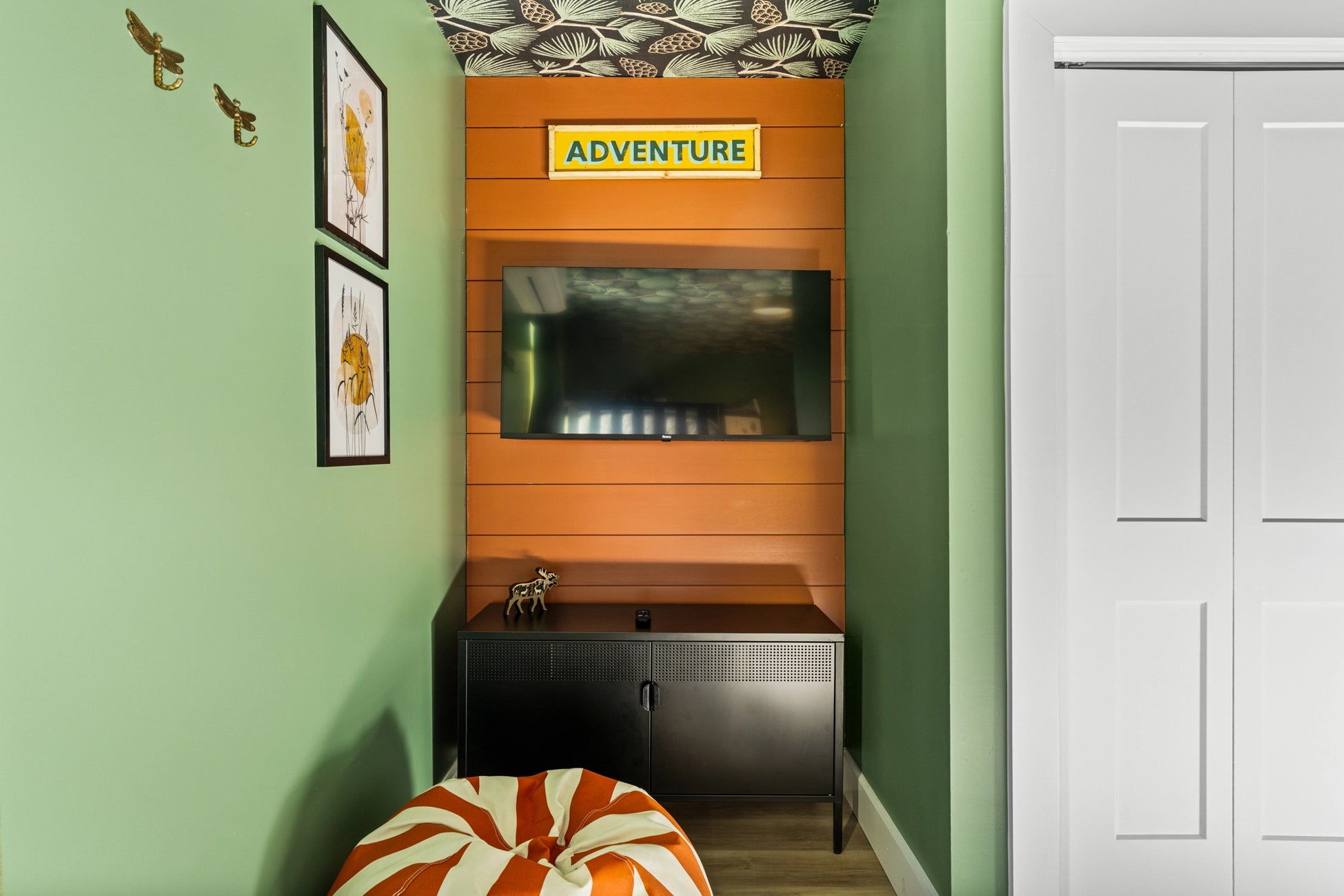 Airbnb Photography Project in Long Pond PA | Alpine Serenity Lodge