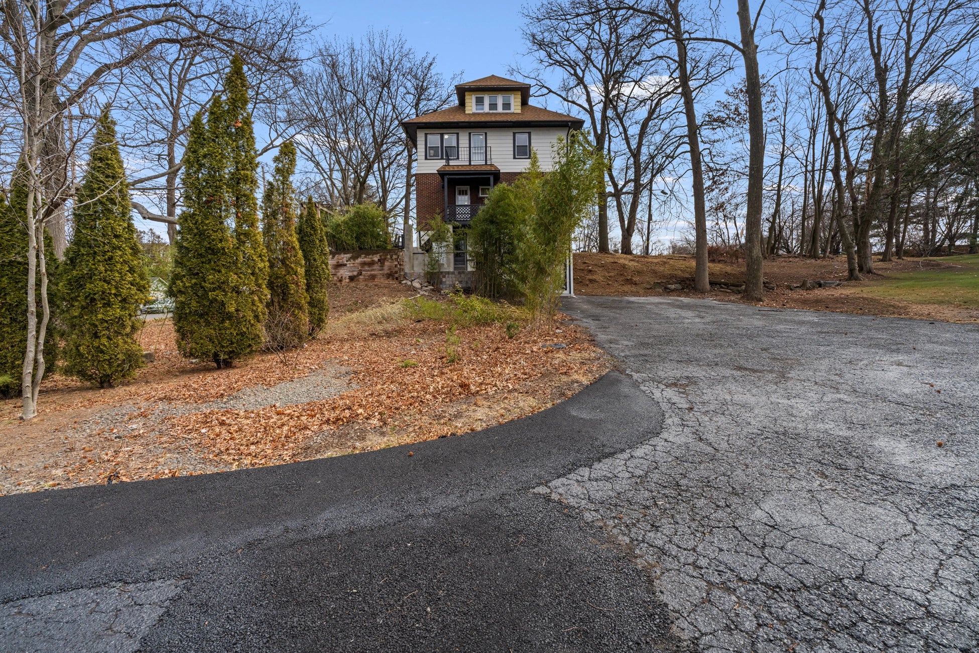 Airbnb Photography: Renovated STR Property in Teaneck, New Jersey