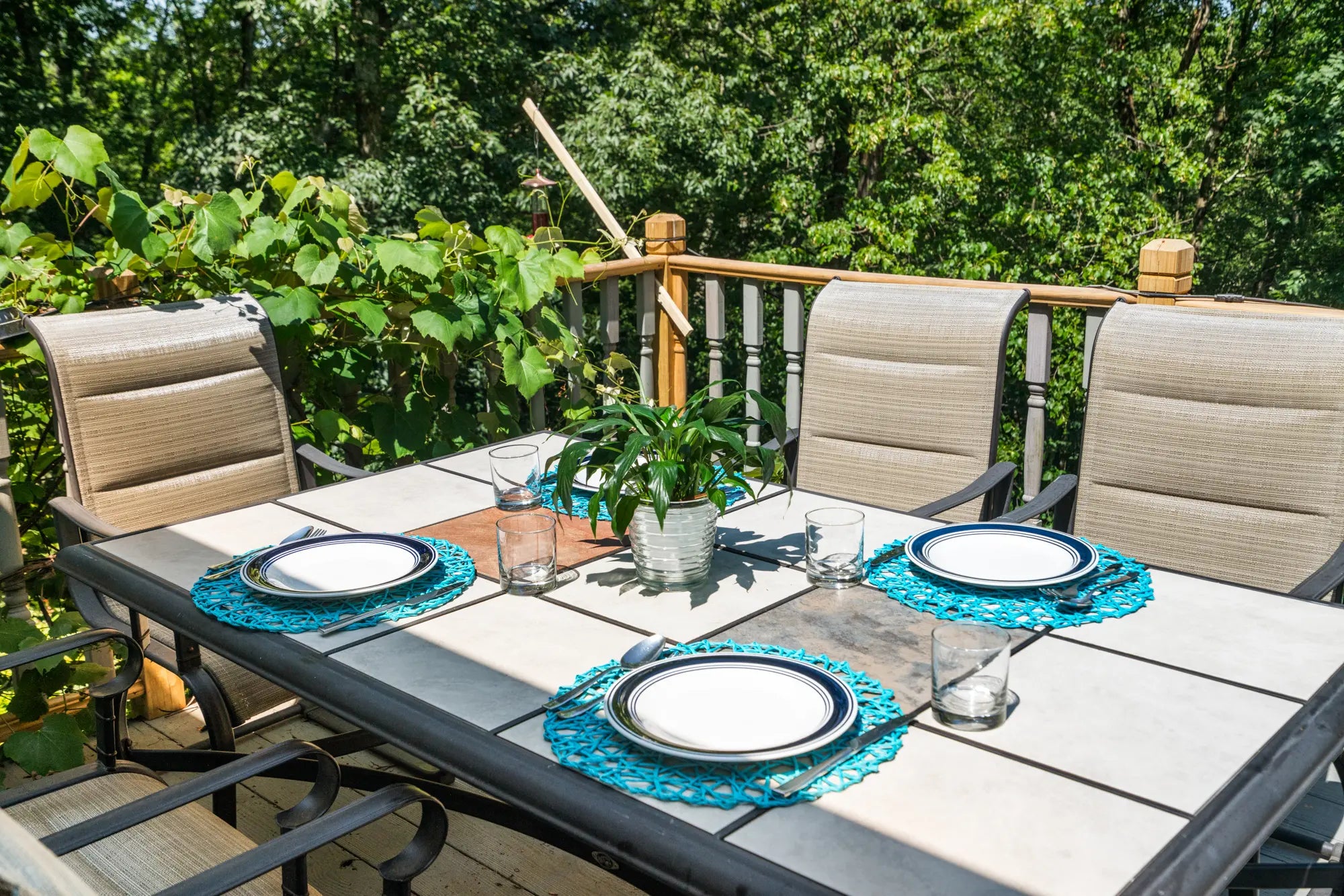 Airbnb Photography: Modern Rustic Retreat in Bushkill, PA