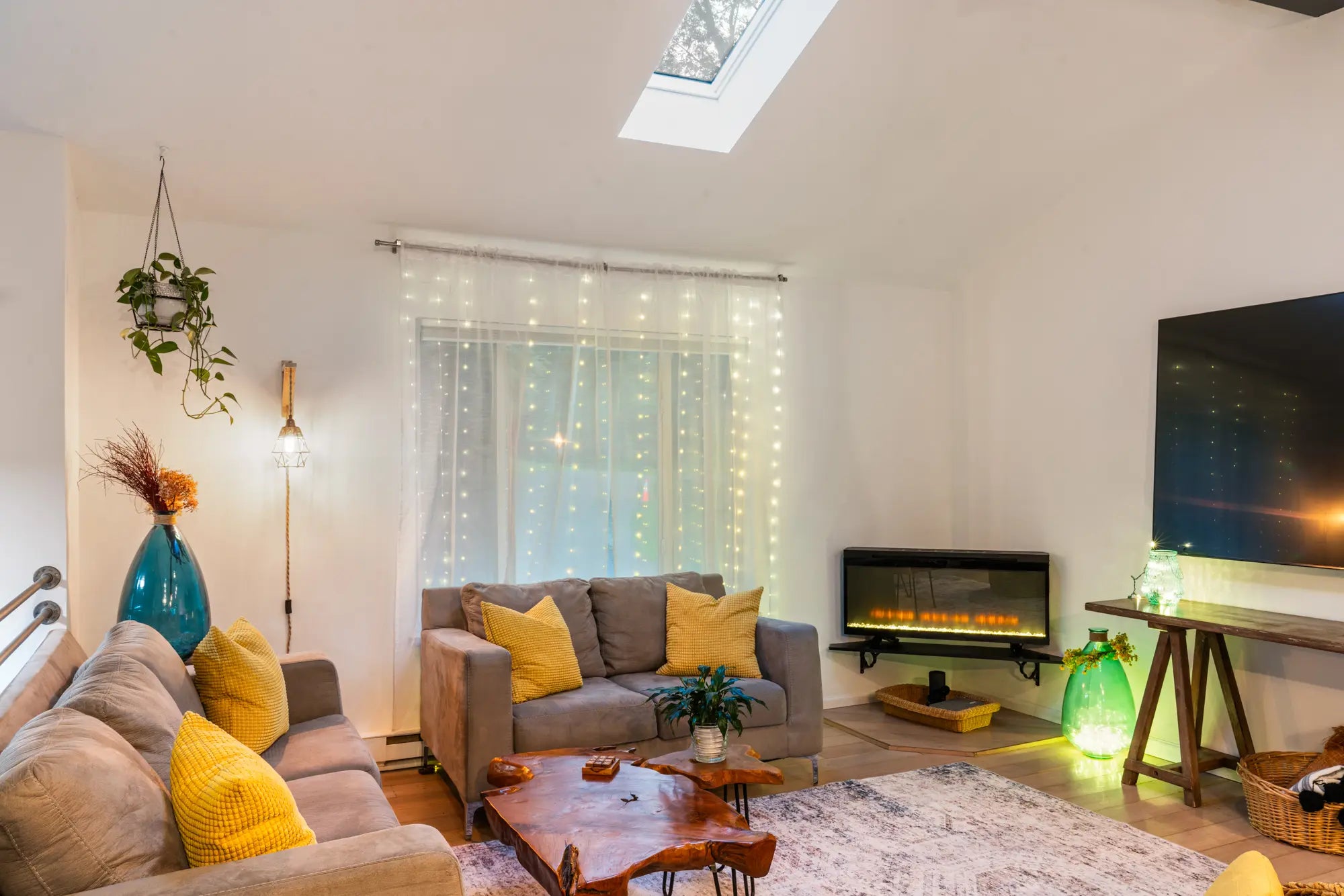 Airbnb Photography: Modern Rustic Retreat in Bushkill, PA