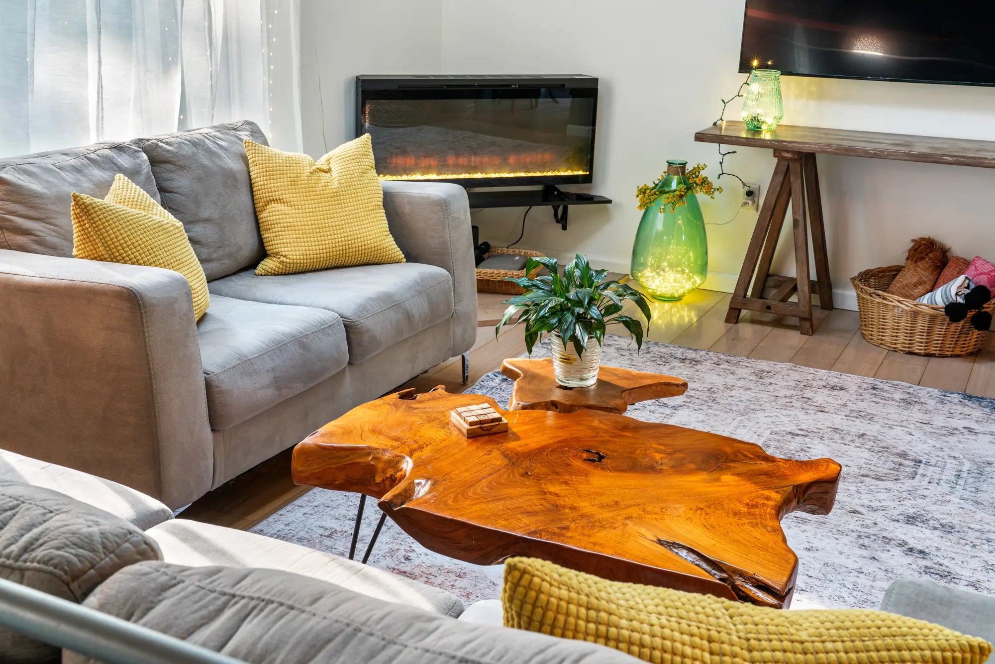 Airbnb Photography: Modern Rustic Retreat in Bushkill, PA