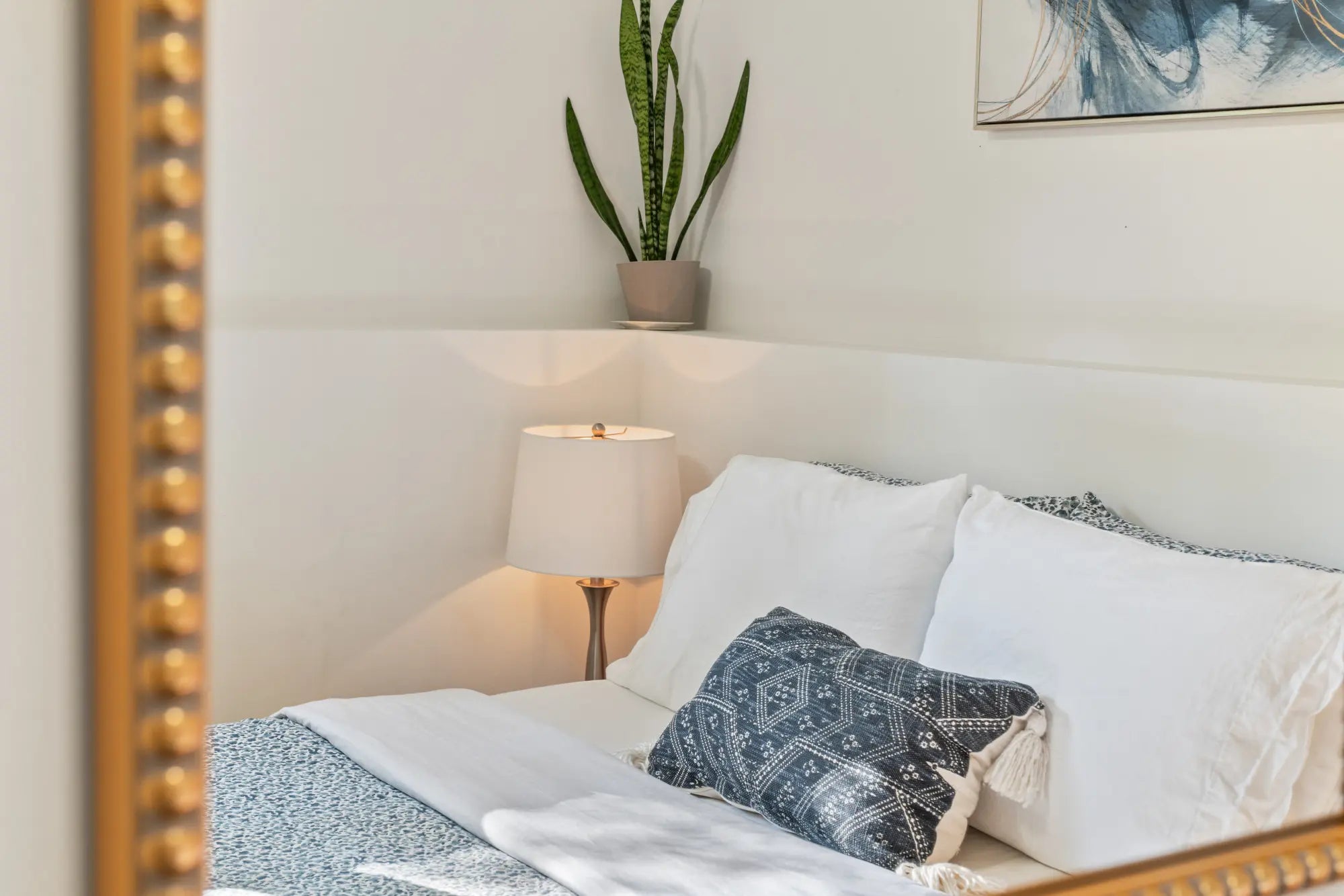 Airbnb Photography: Modern Rustic Retreat in Bushkill, PA