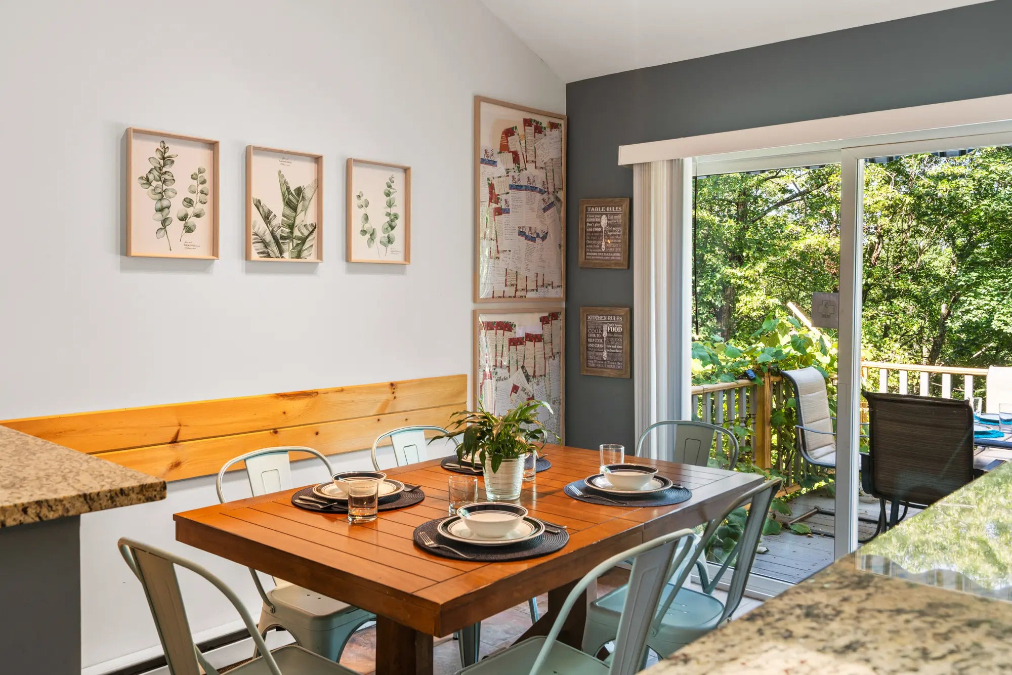 Airbnb Photography: Modern Rustic Retreat in Bushkill, PA