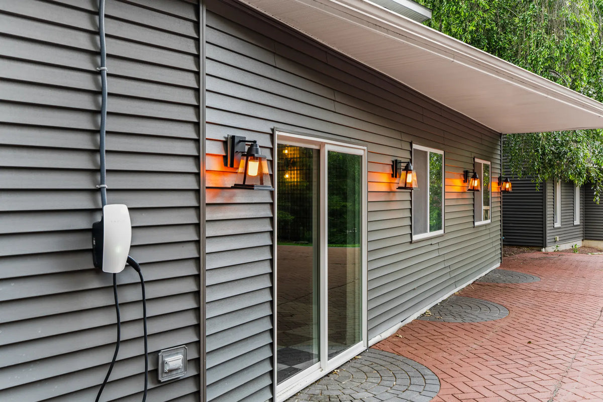 Airbnb Photography in East Stroudsburg, PA | Wooded Poolside Retreat