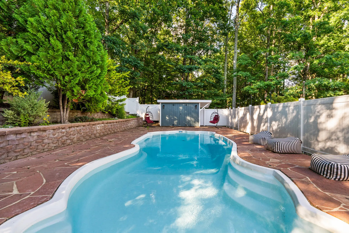 Airbnb Photography in East Stroudsburg, PA | Wooded Poolside Retreat