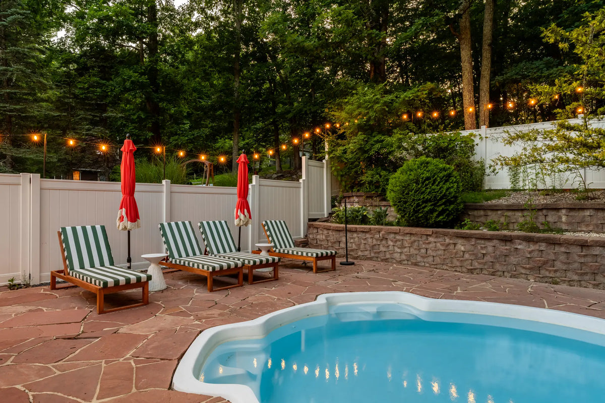 Airbnb Photography in East Stroudsburg, PA | Wooded Poolside Retreat