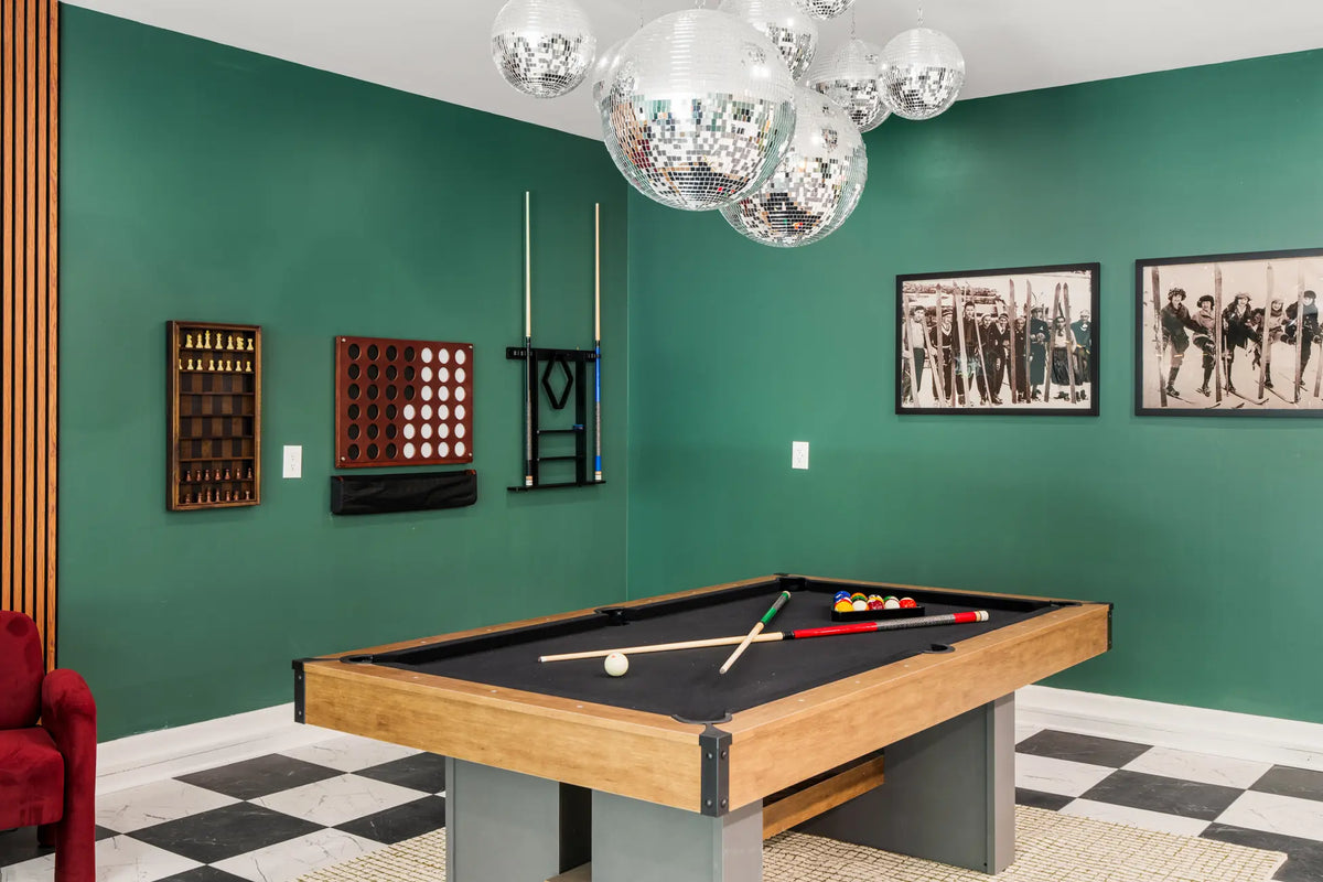 Airbnb Photography in East Stroudsburg, PA | Wooded Poolside Retreat