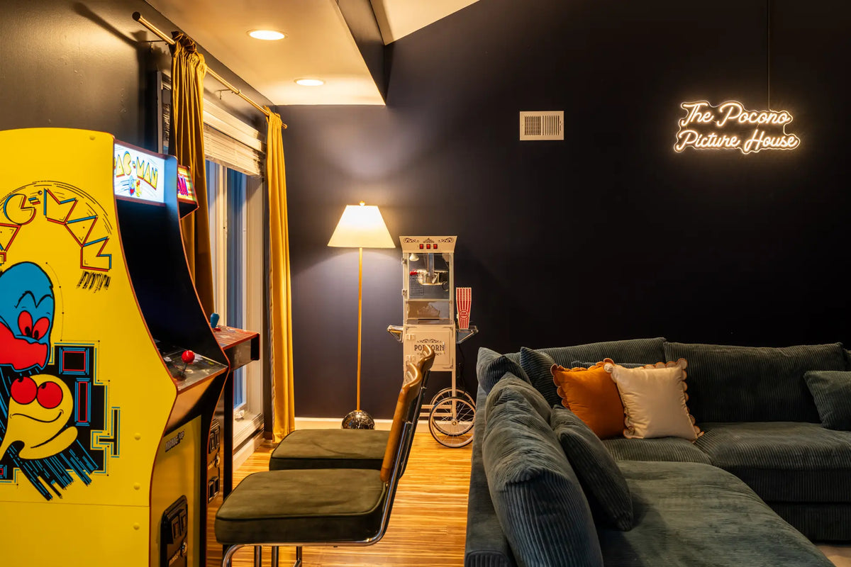 Airbnb Photography in East Stroudsburg, PA | Wooded Poolside Retreat