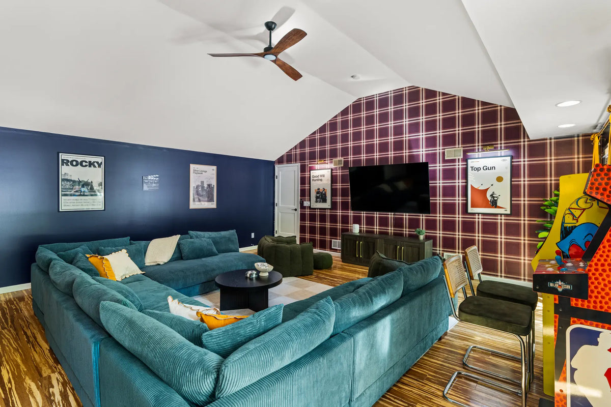 Airbnb Photography in East Stroudsburg, PA | Wooded Poolside Retreat