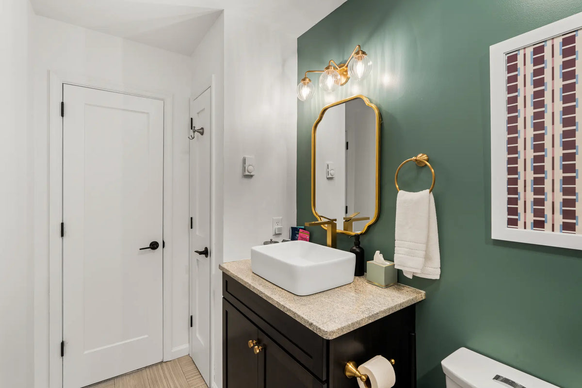 Airbnb Photography in East Stroudsburg, PA | Wooded Poolside Retreat