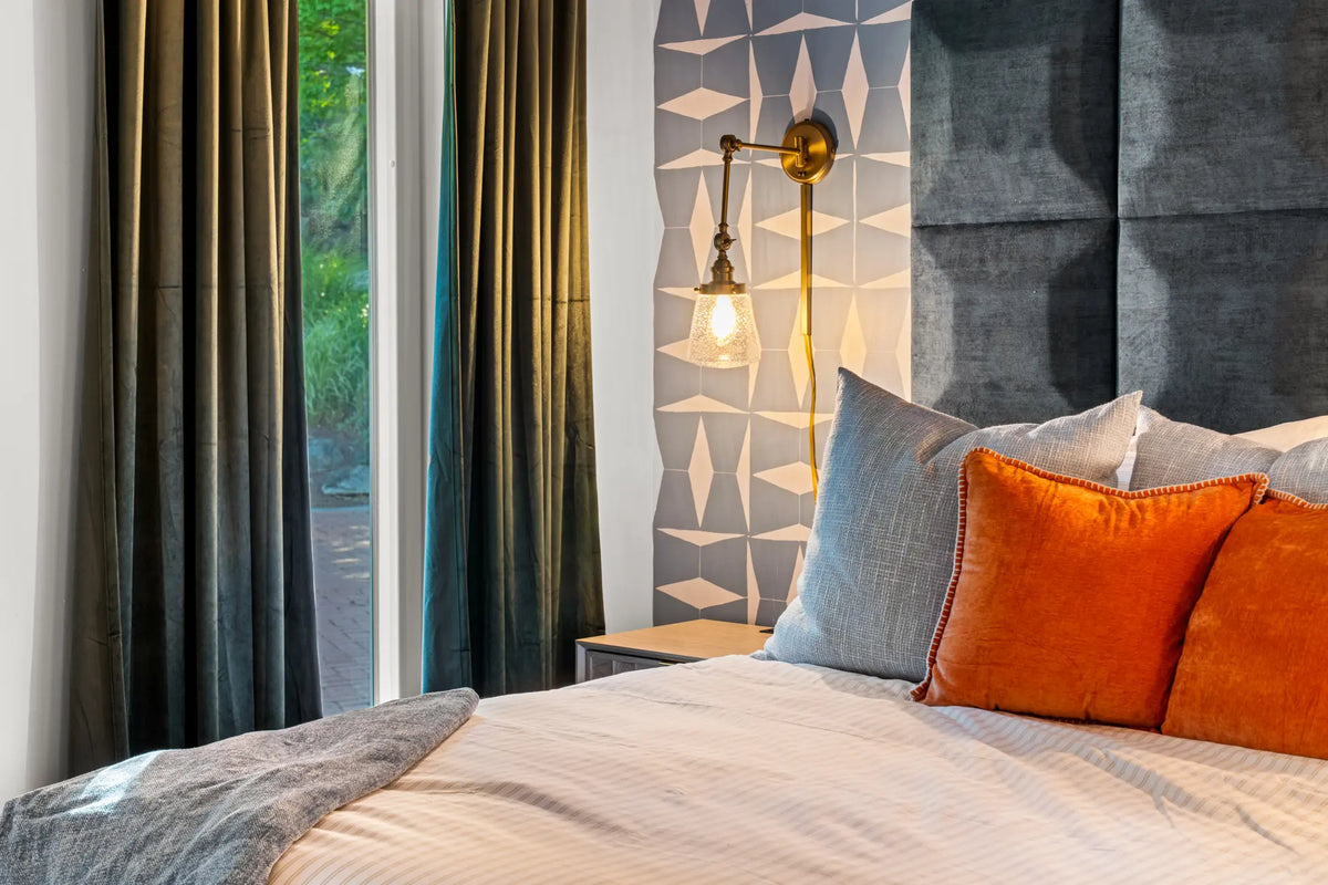 Airbnb Photography in East Stroudsburg, PA | Wooded Poolside Retreat