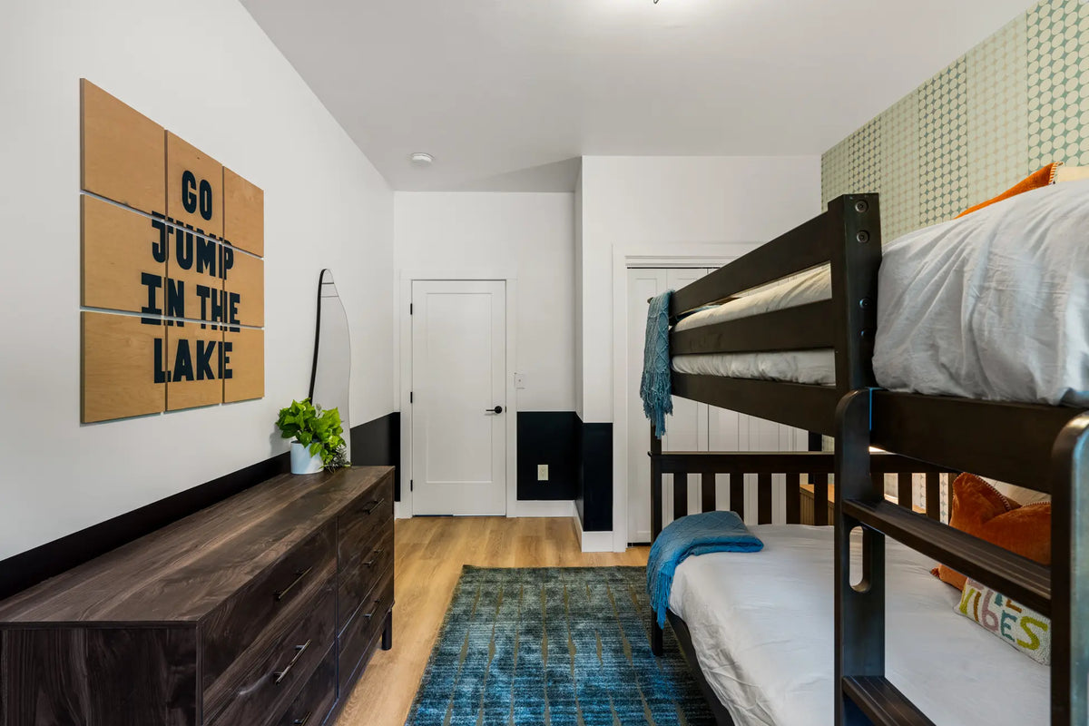 Airbnb Photography in East Stroudsburg, PA | Wooded Poolside Retreat