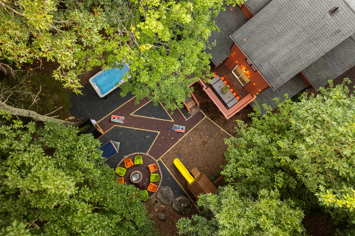 Airbnb Photography in East Stroudsburg, PA | Wooded Twilight Retreat