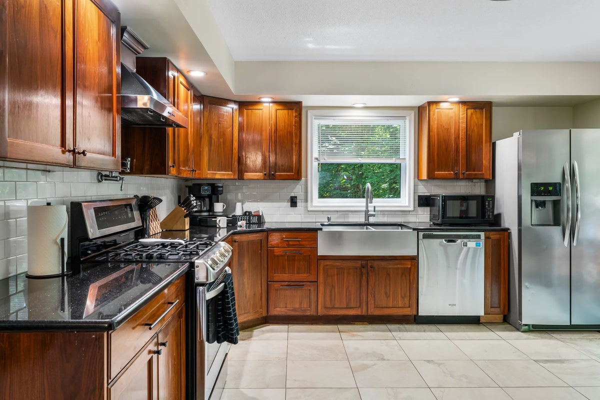 Airbnb Photography in East Stroudsburg, PA | Wooded Twilight Retreat