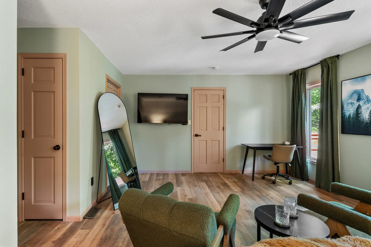 Airbnb Photography in East Stroudsburg, PA | Wooded Twilight Retreat