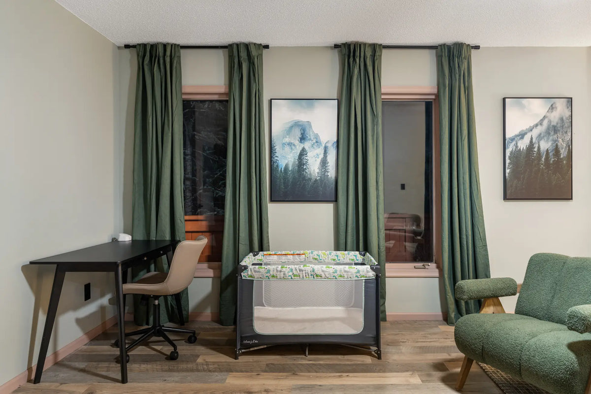 Airbnb Photography in East Stroudsburg, PA | Wooded Twilight Retreat