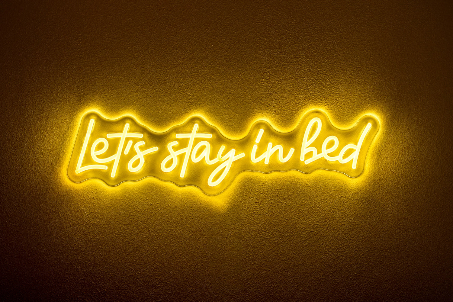 Airbnb Photography: Charming Retreat at Penn Estates, East Stroudsburg