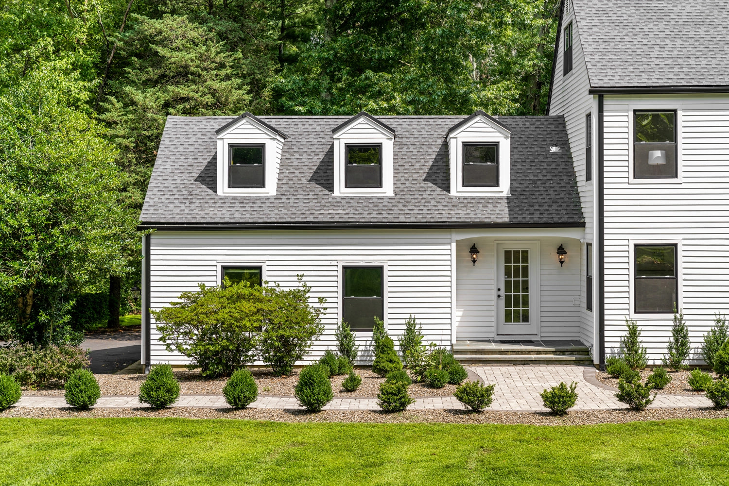 Airbnb Photography: Princeton’s Contemporary Retreat