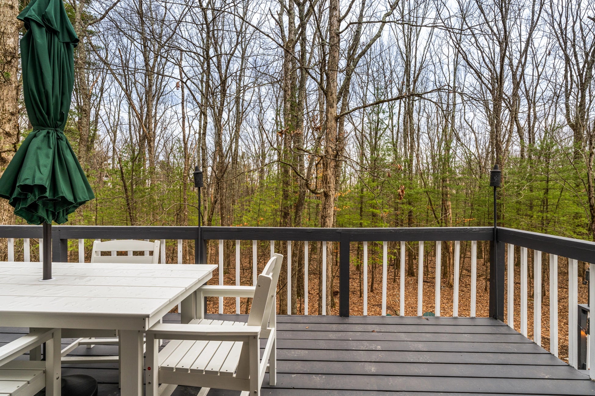 Airbnb Photography East Stroudsburg PA | Hyland Drive Lakehouse