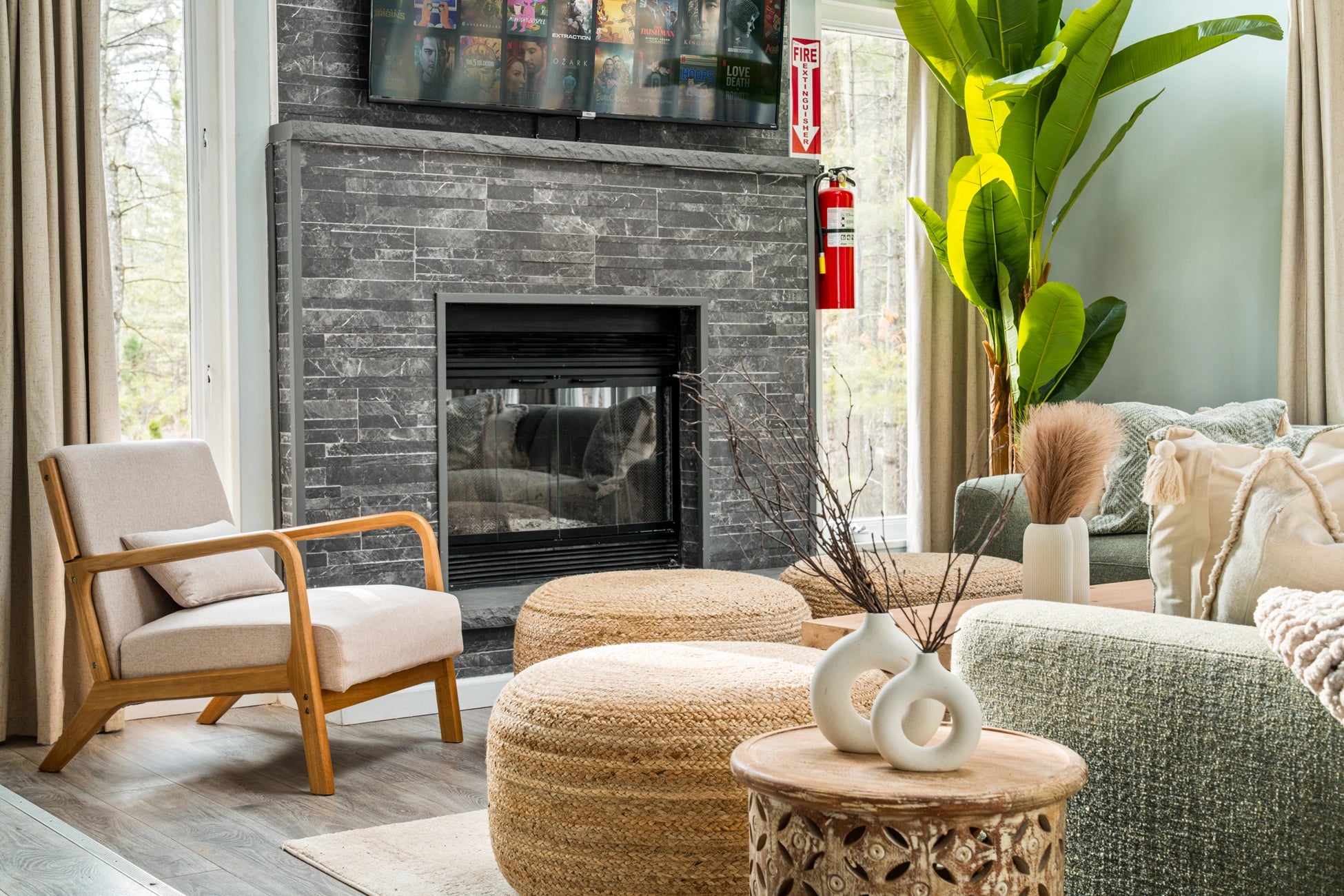 Airbnb Photography East Stroudsburg PA | Hyland Drive Lakehouse