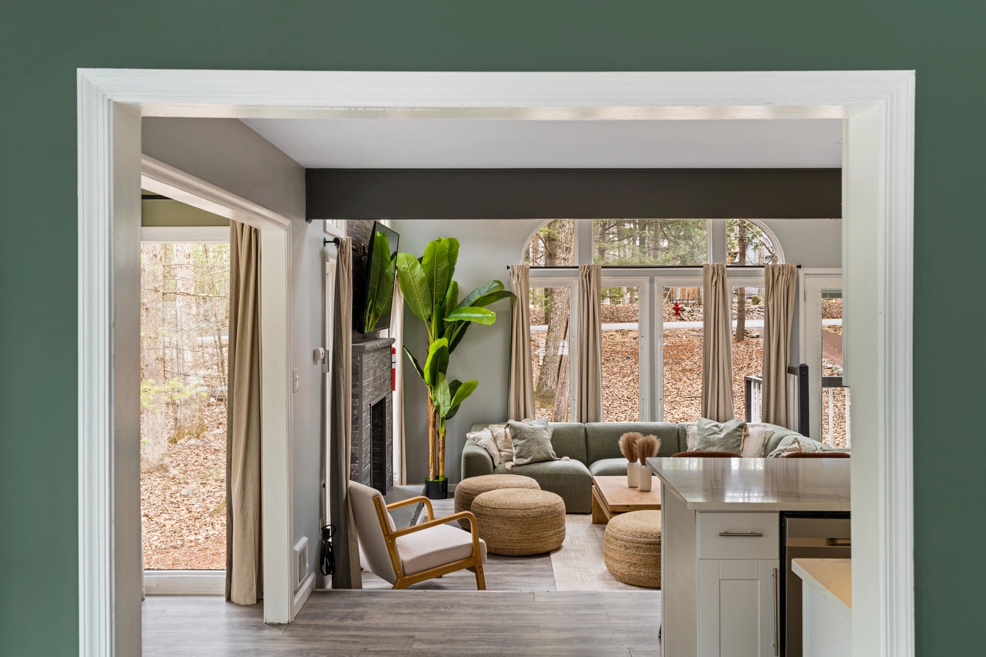 Airbnb Photography East Stroudsburg PA | Hyland Drive Lakehouse