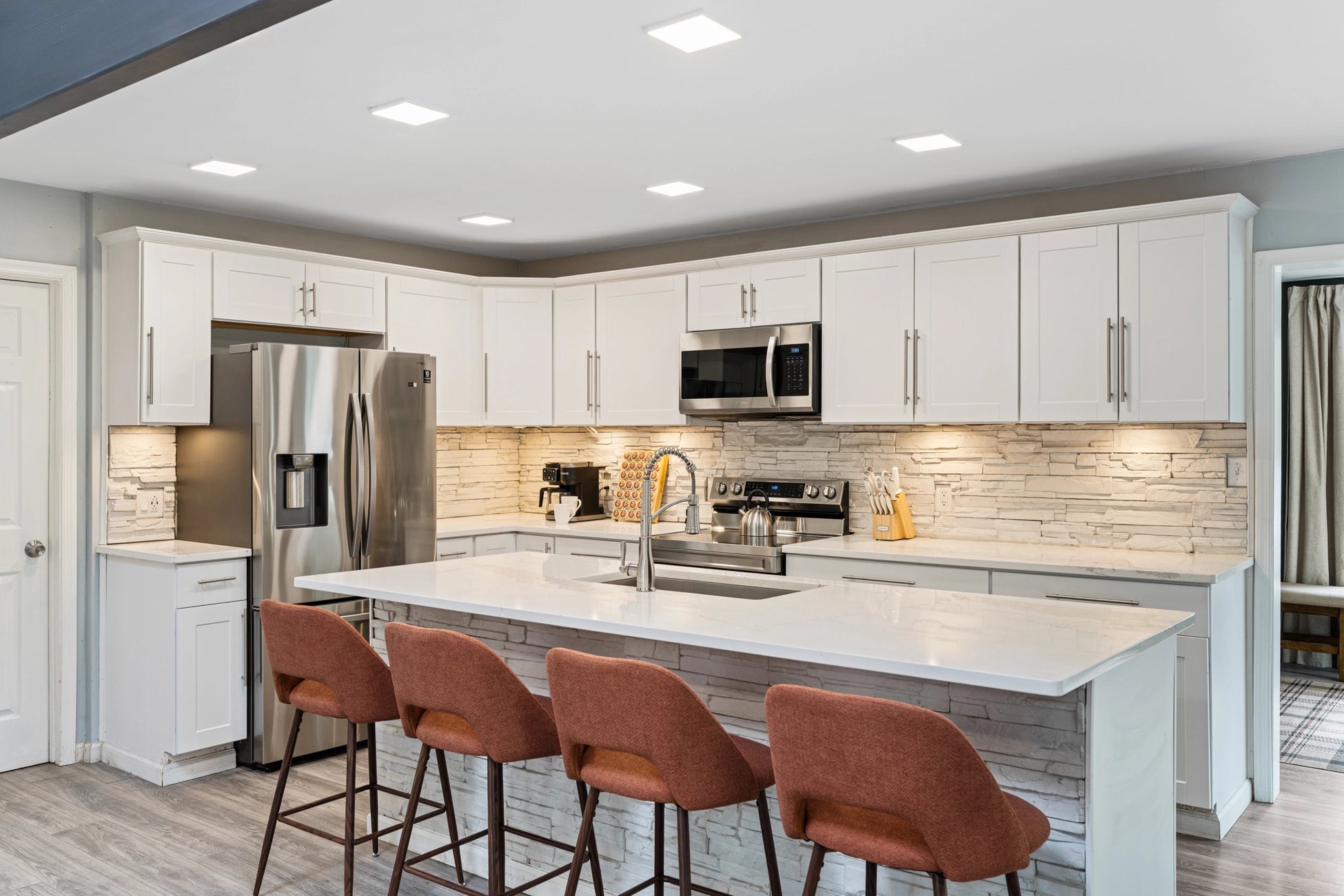 Airbnb Photography East Stroudsburg PA | Hyland Drive Lakehouse
