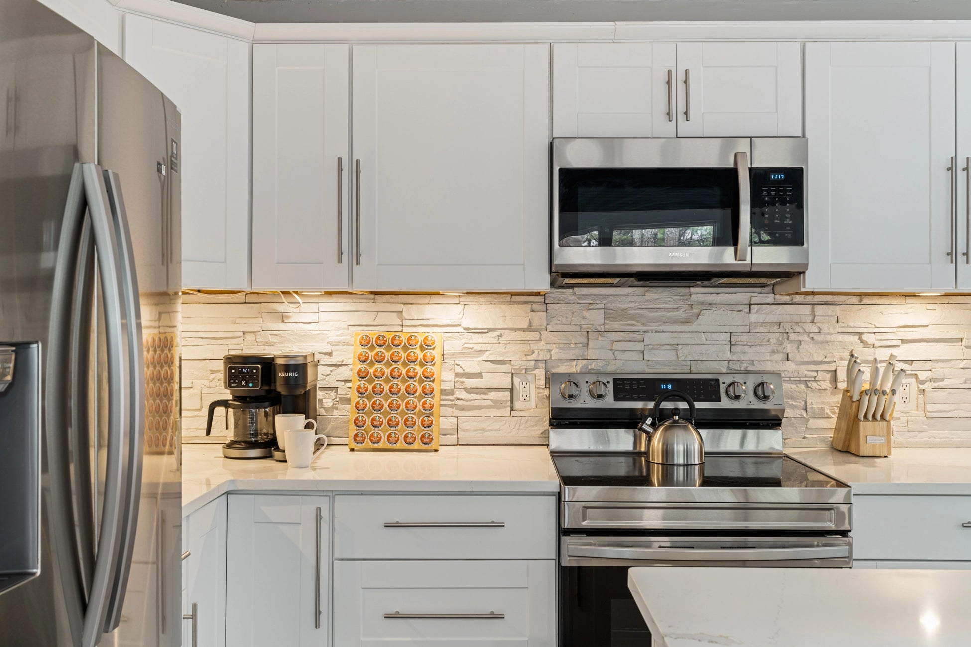 Airbnb Photography East Stroudsburg PA | Hyland Drive Lakehouse
