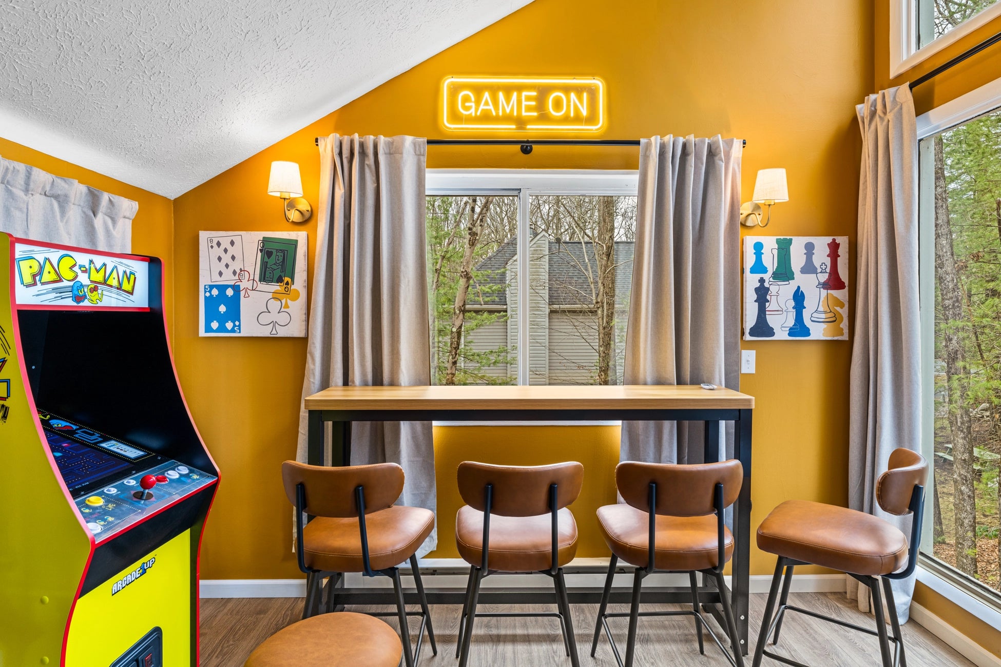 Airbnb Photography East Stroudsburg PA | Hyland Drive Lakehouse