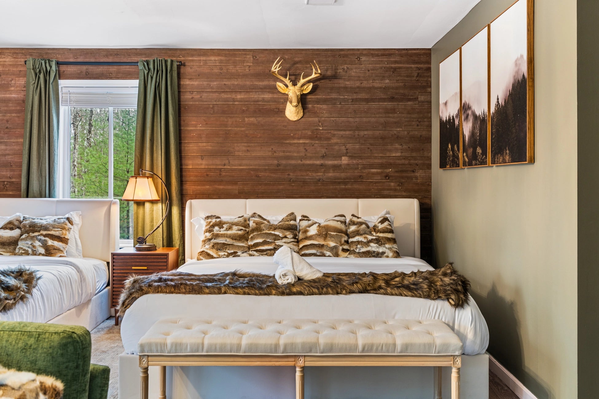 Airbnb Photography East Stroudsburg PA | Hyland Drive Lakehouse