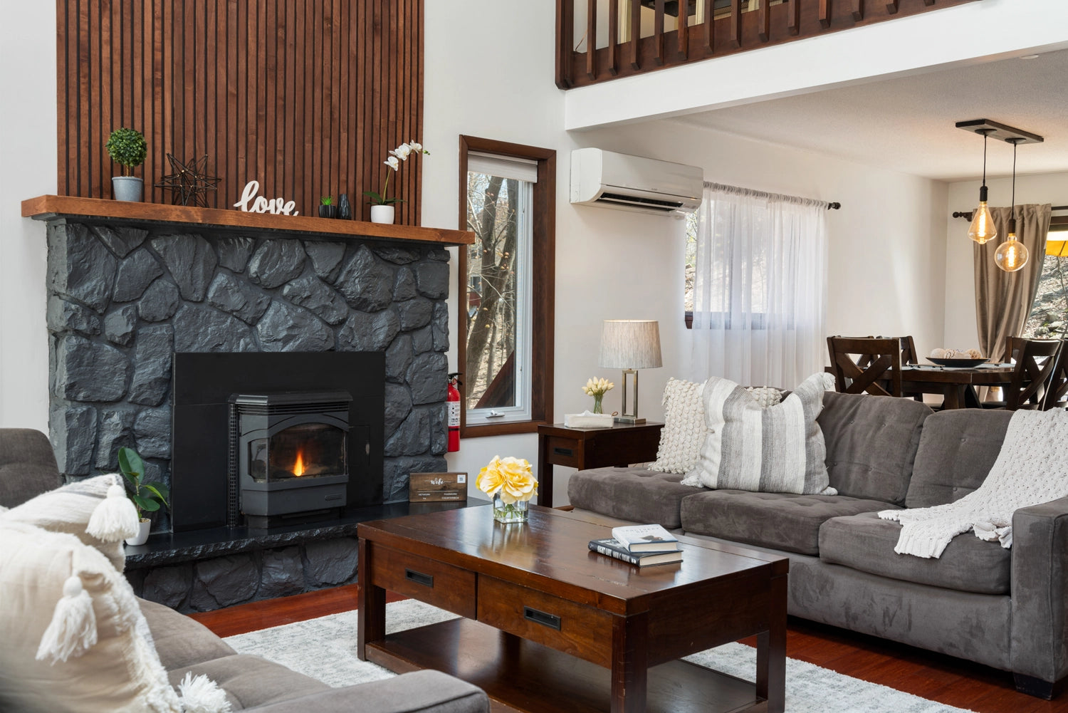 Airbnb Photography: Stylish Poconos Chalet in East Stroudsburg, PA