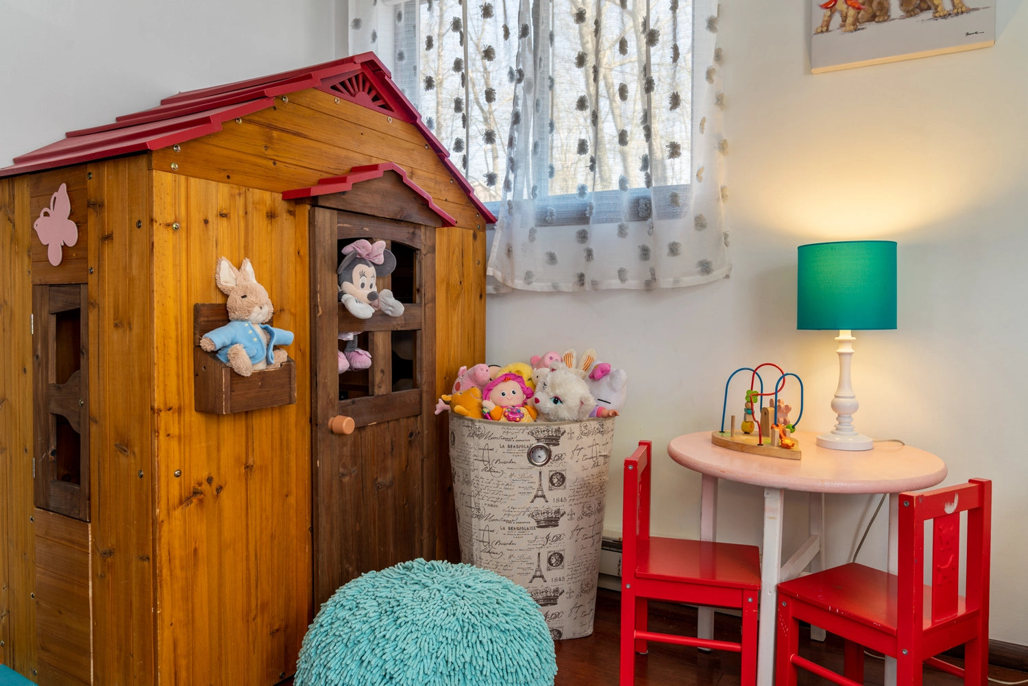 Airbnb Photography: Stylish Poconos Chalet in East Stroudsburg, PA