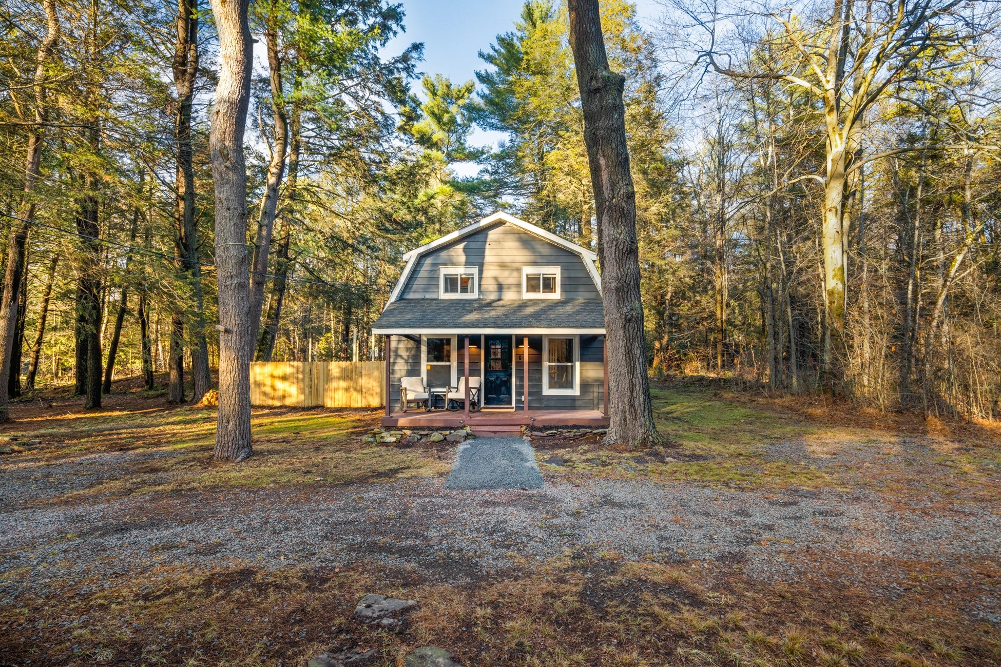 Airbnb Photography: Cozy Cabin Near Lake Naomi Pocono Pines PA