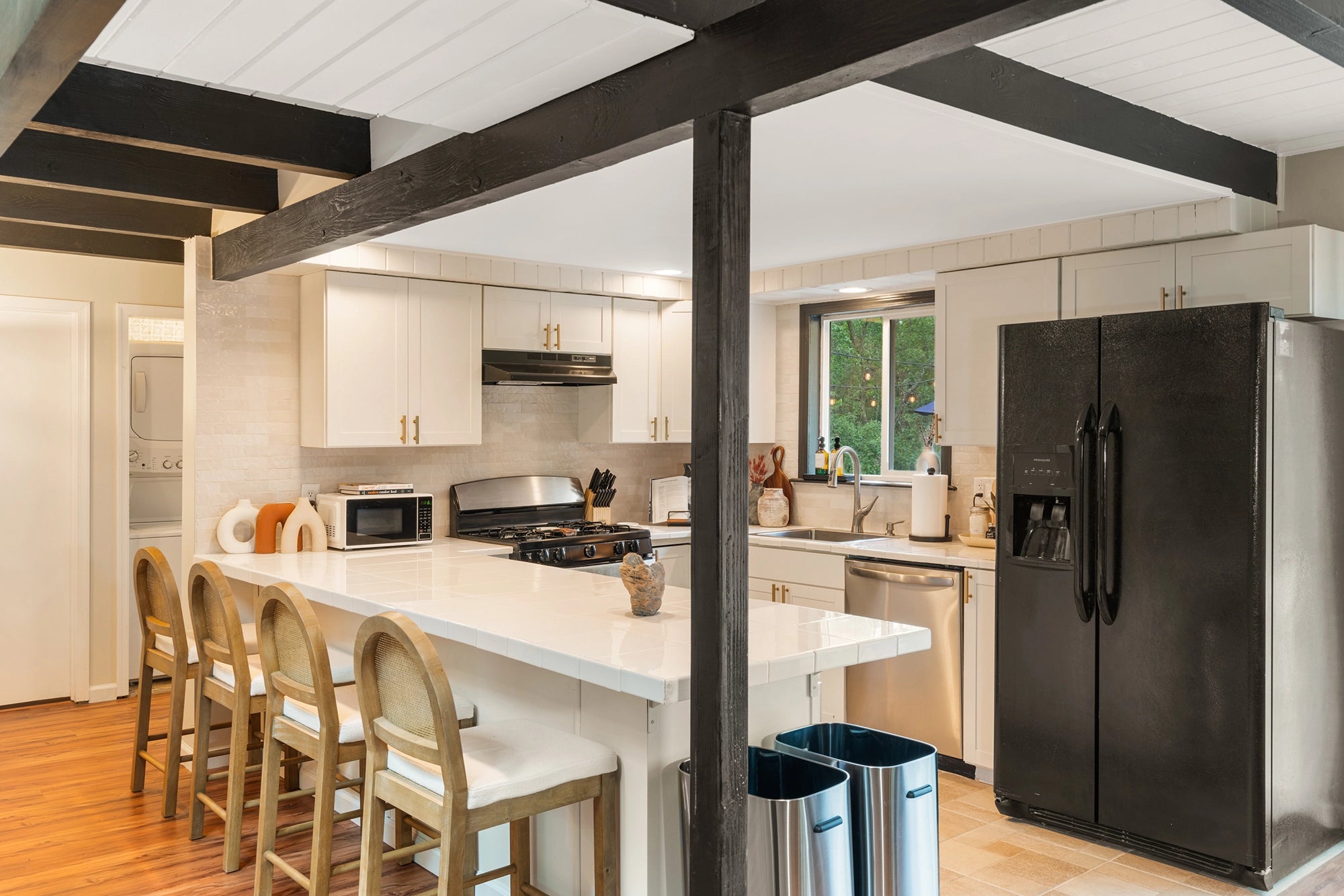 Airbnb Photography: Rustic‑Contemporary Pocono Retreat, PA