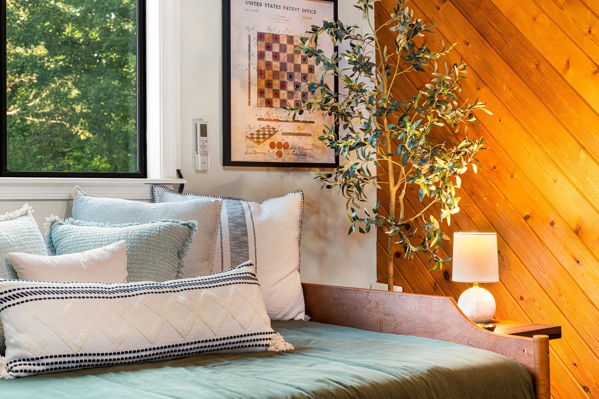 Airbnb Photography: Rustic‑Contemporary Pocono Retreat, PA