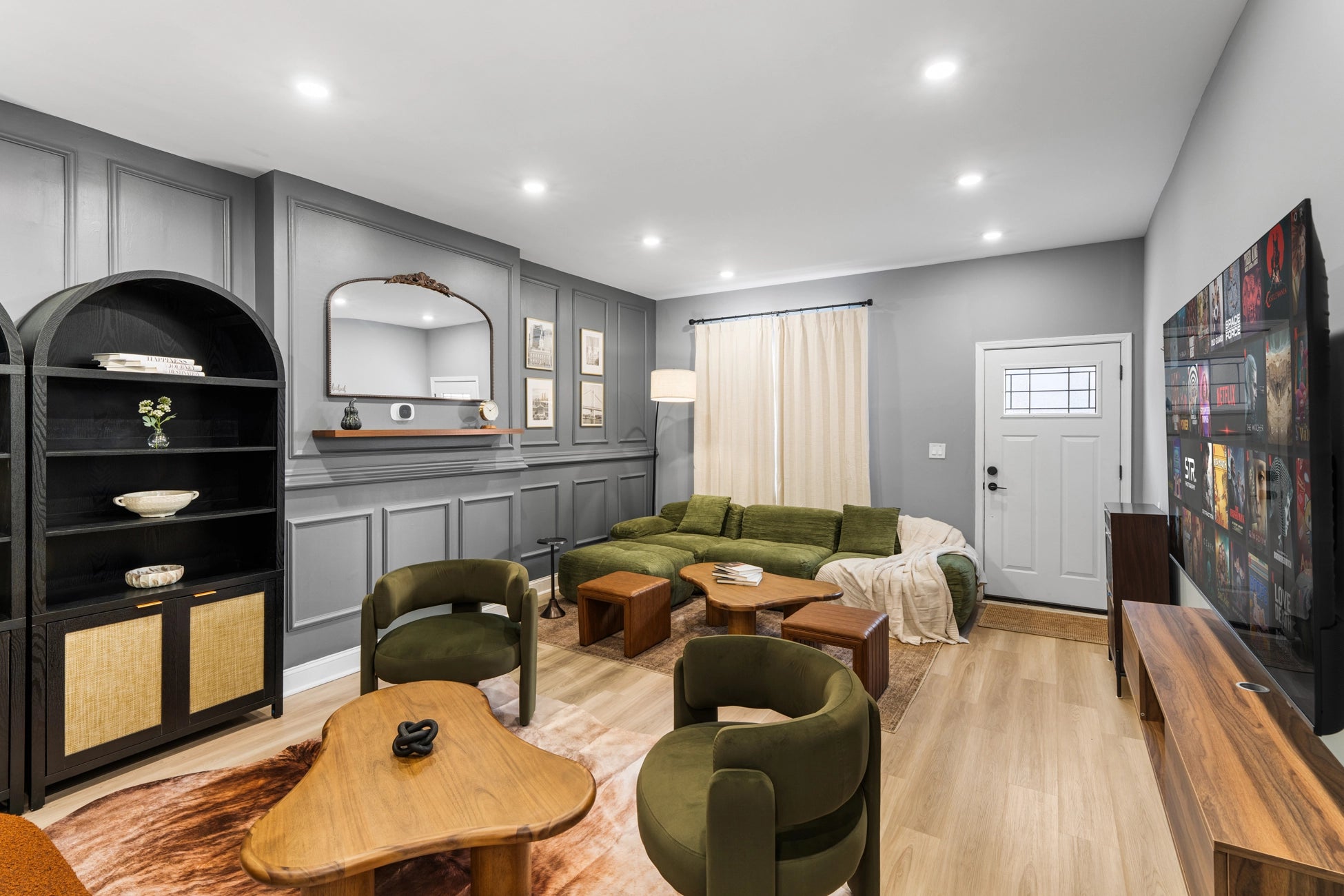 Airbnb Photography: Modern Brick Townhouse STR in Philadelphia PA