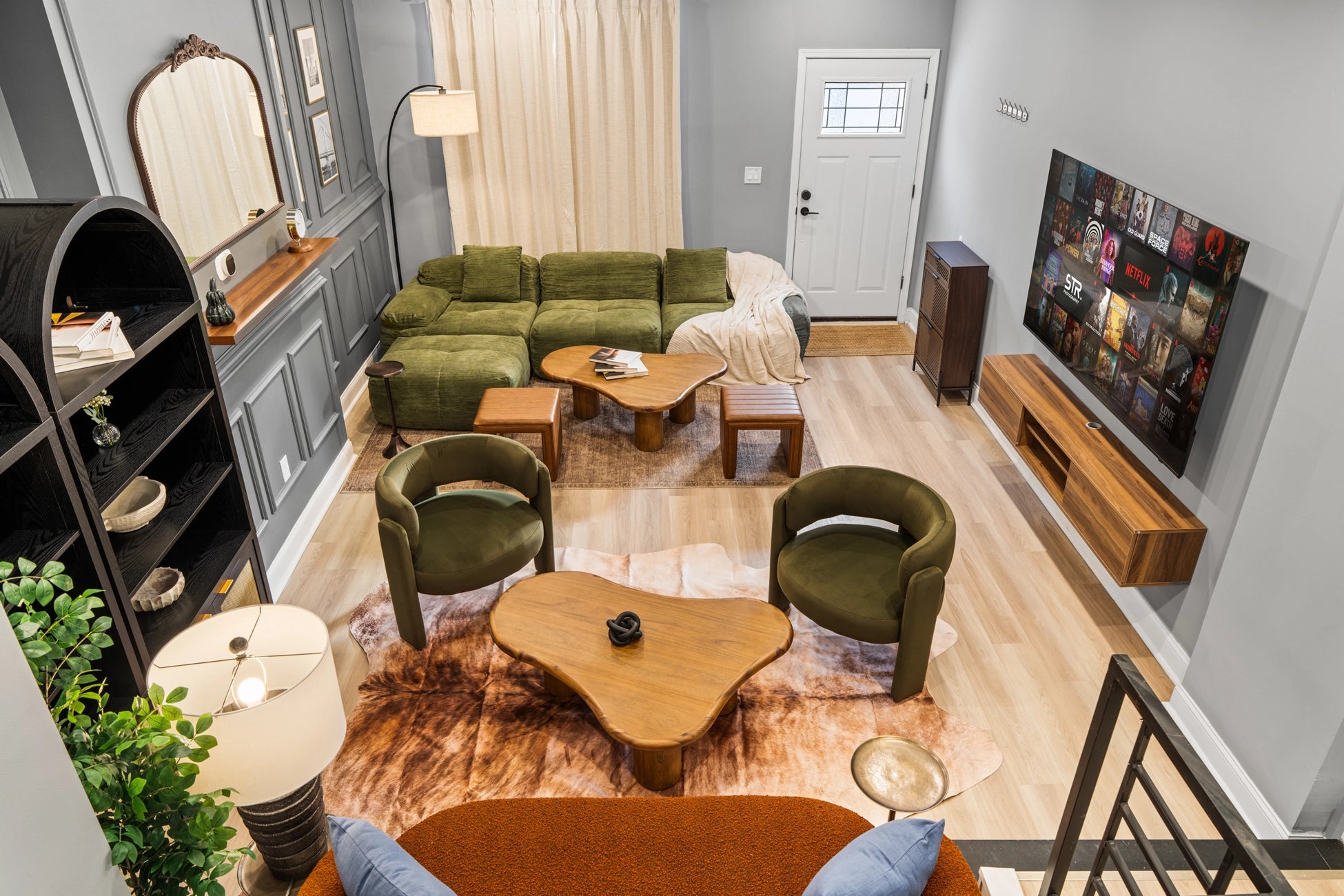 Airbnb Photography: Modern Brick Townhouse STR in Philadelphia PA