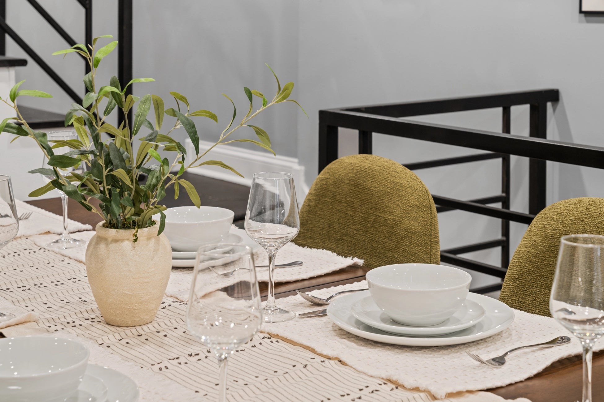 Airbnb Photography: Modern Brick Townhouse STR in Philadelphia PA