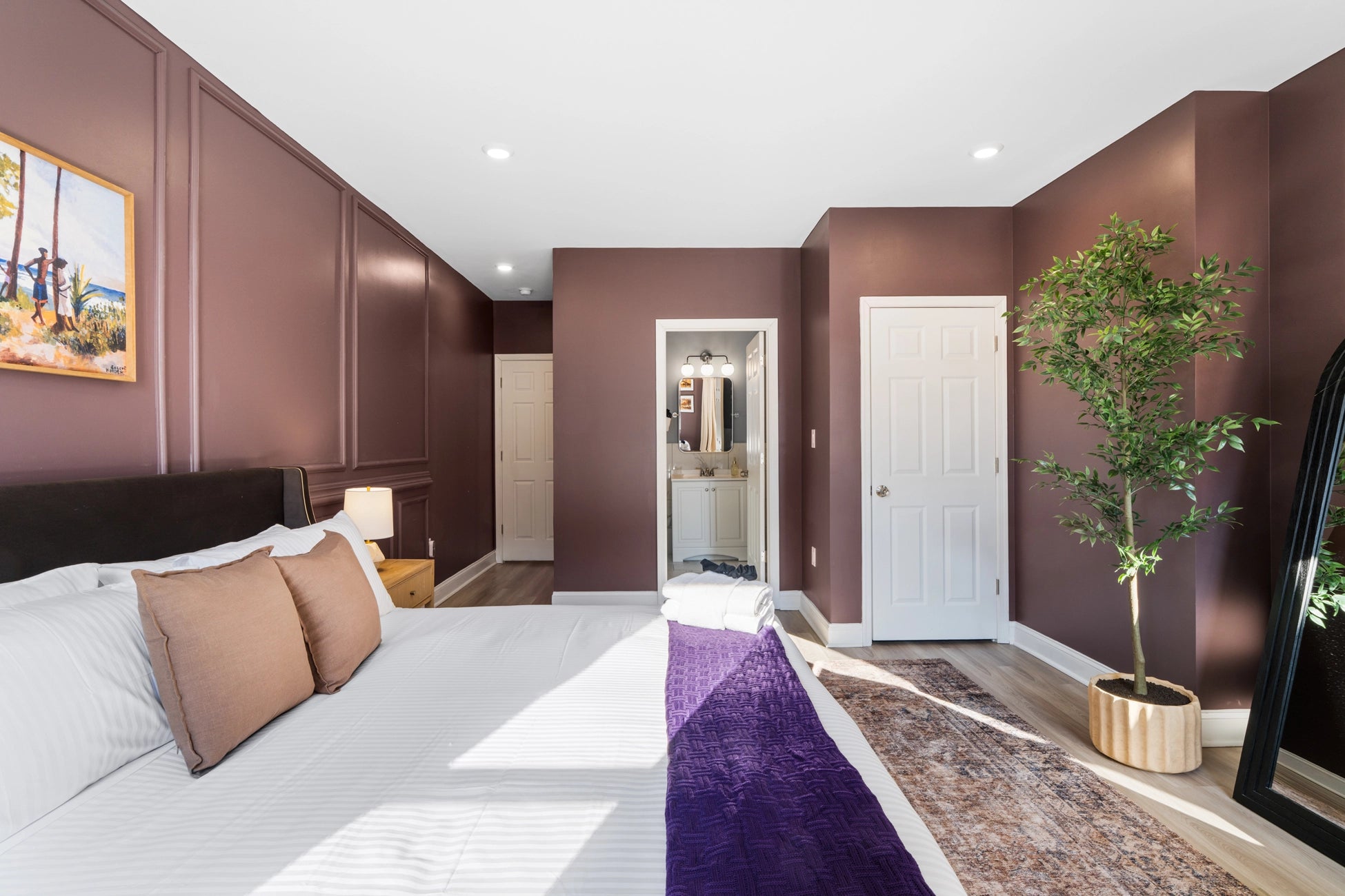 Airbnb Photography: Modern Brick Townhouse STR in Philadelphia PA