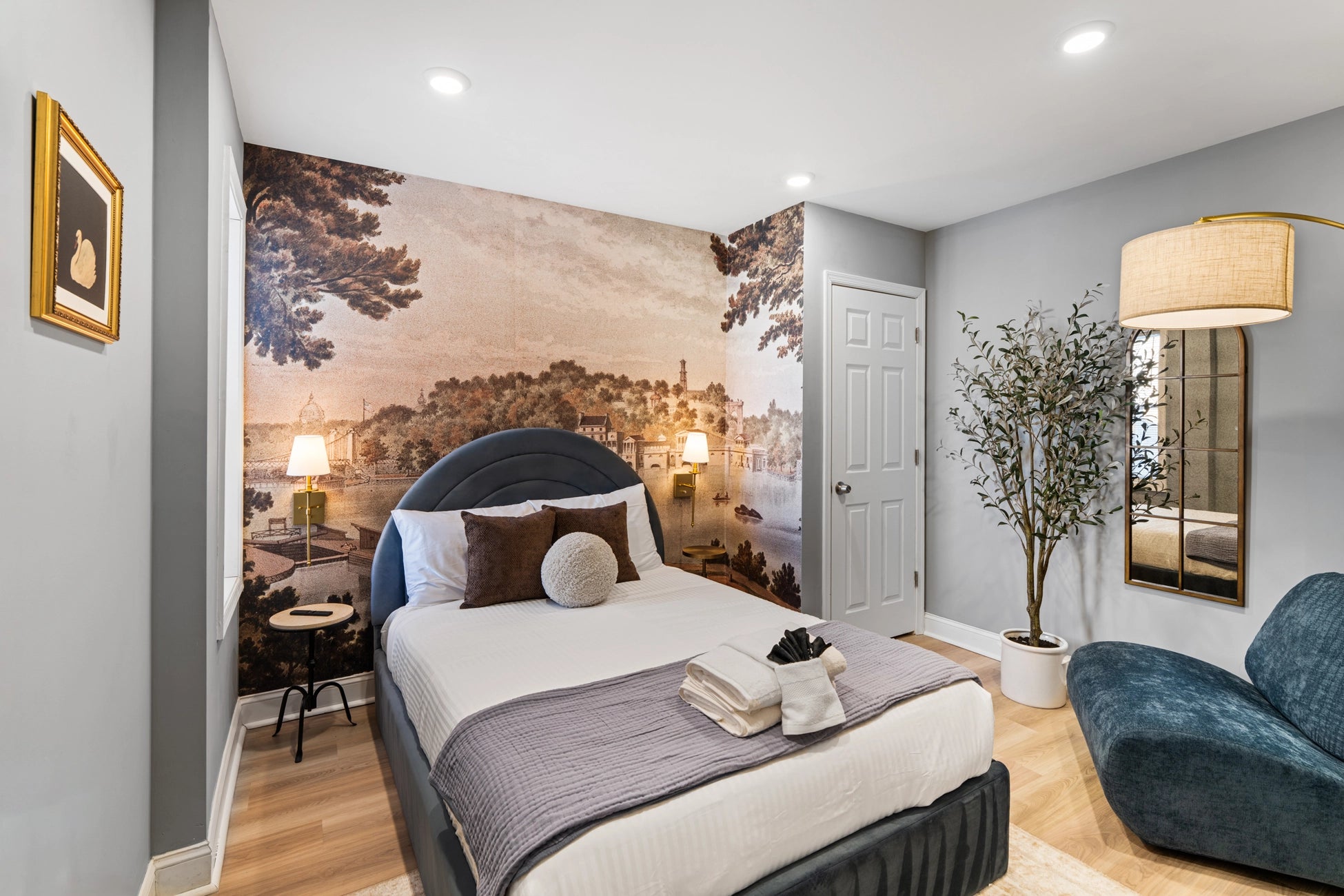 Airbnb Photography: Modern Brick Townhouse STR in Philadelphia PA