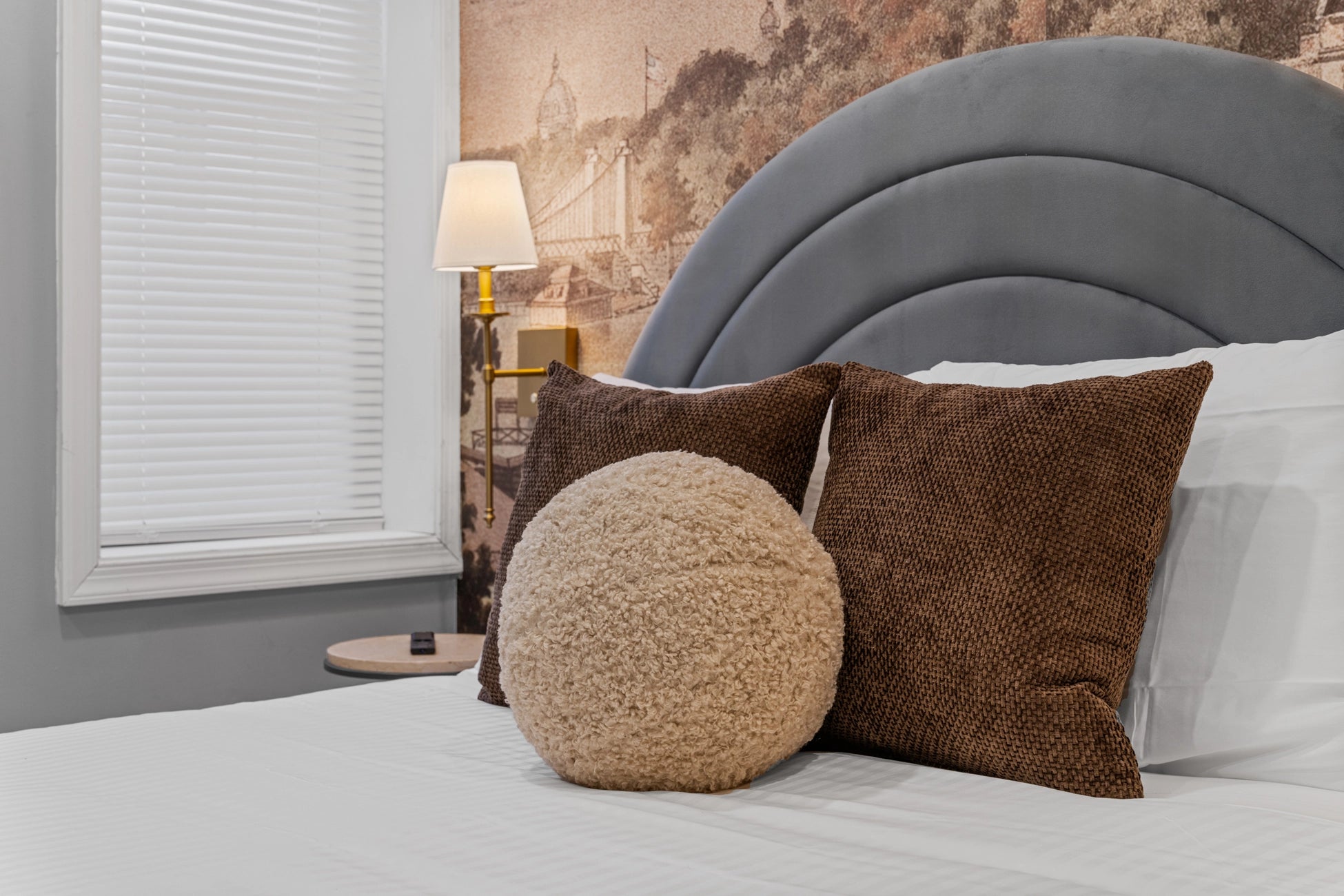 Airbnb Photography: Modern Brick Townhouse STR in Philadelphia PA