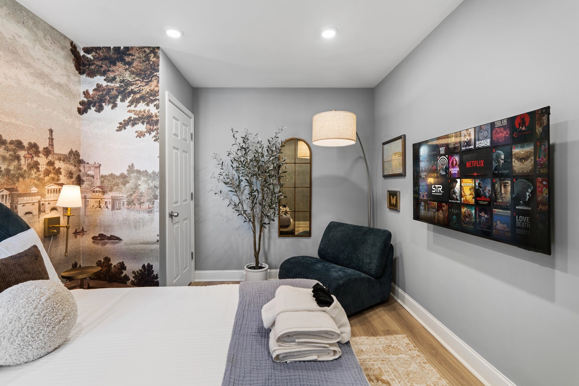 Airbnb Photography: Modern Brick Townhouse STR in Philadelphia PA