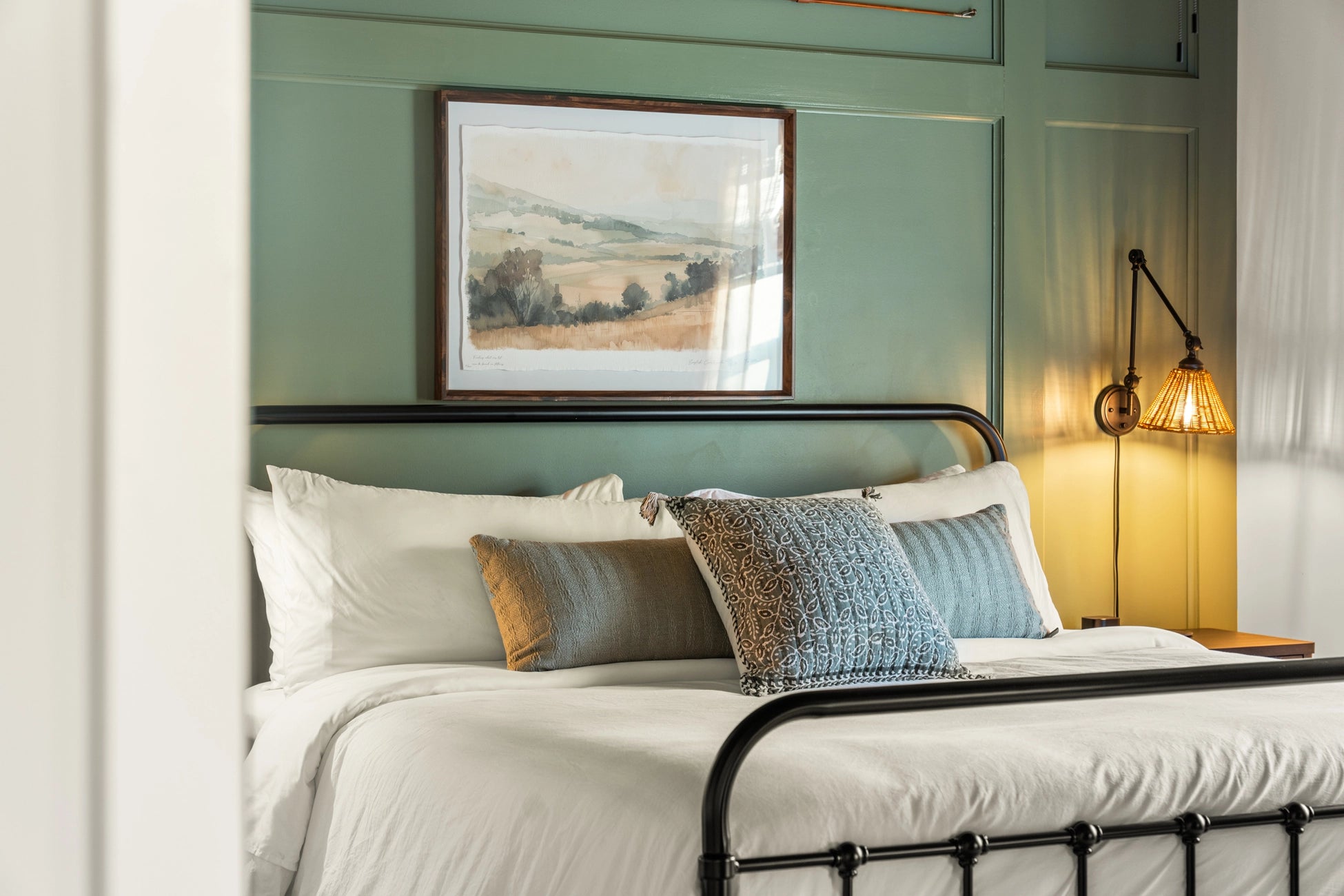 Dark Space Interior Airbnb Photography: Luxury Mountain Retreat in Albrightsville, PA