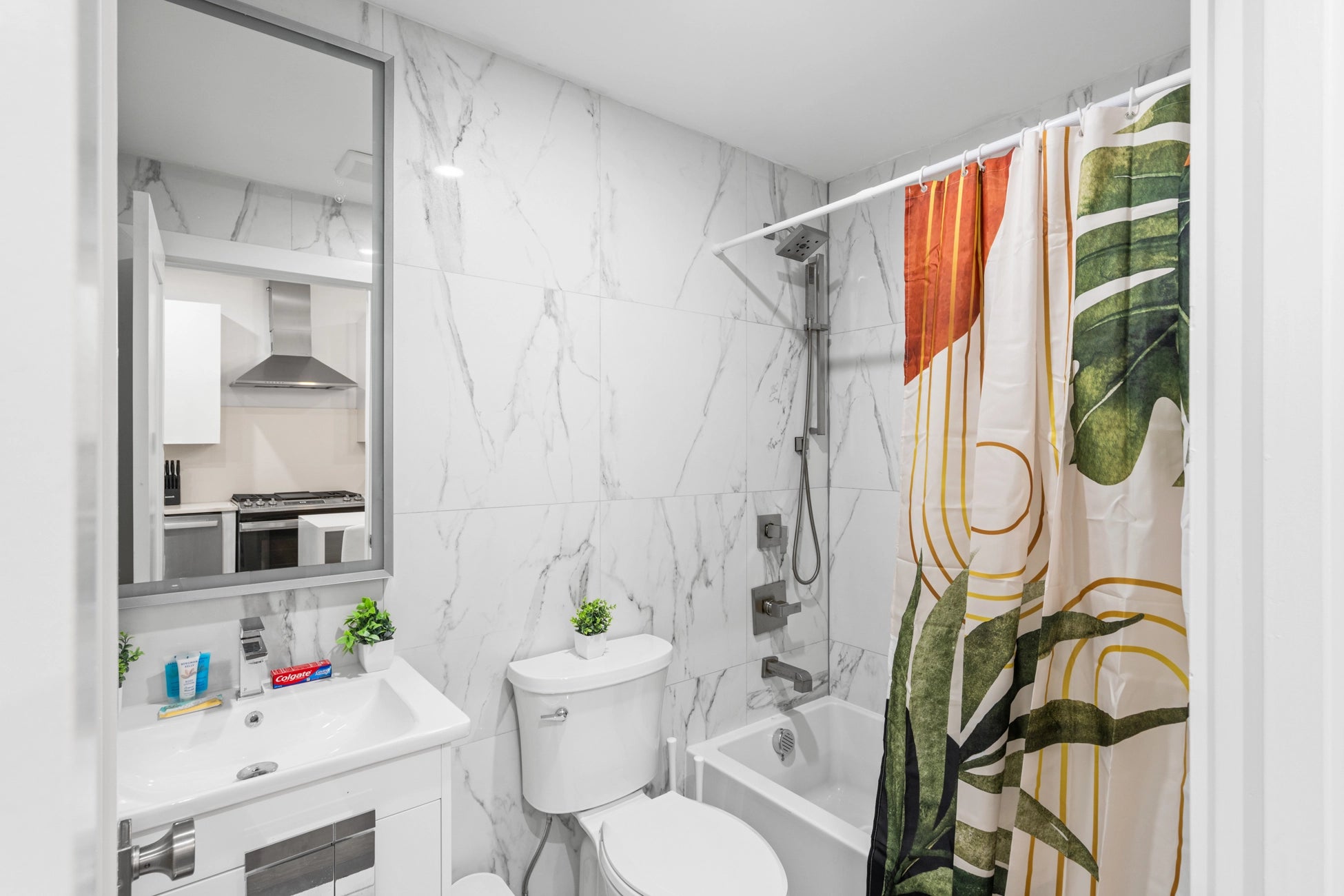 Airbnb Photography: Modern Apartment in Jersey City, NJ