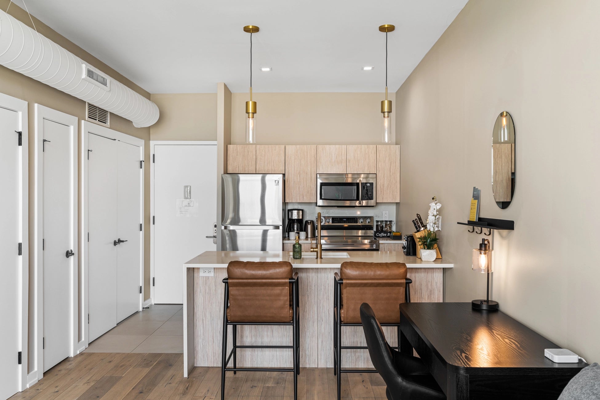 Airbnb Photography: The Edison | Philadelphia