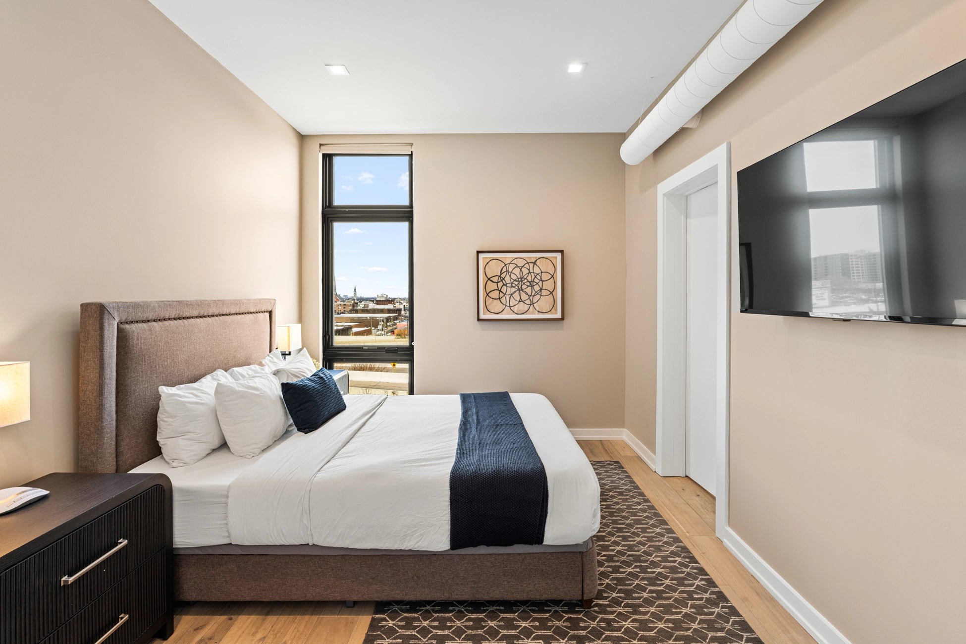 Airbnb Photography: The Edison | Philadelphia