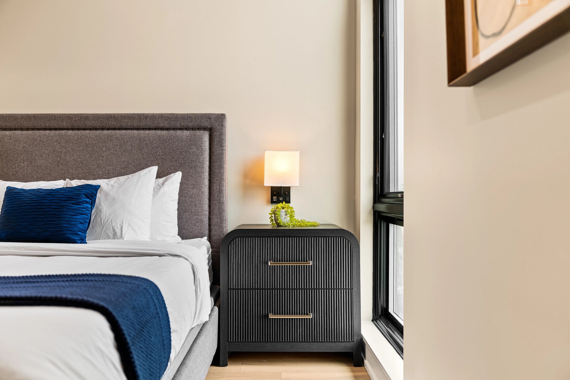 Airbnb Photography: The Edison | Philadelphia